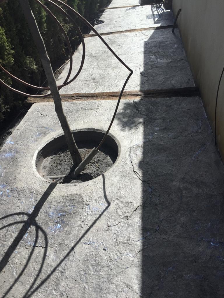 Hormigón impreso acabado piedra en Granada